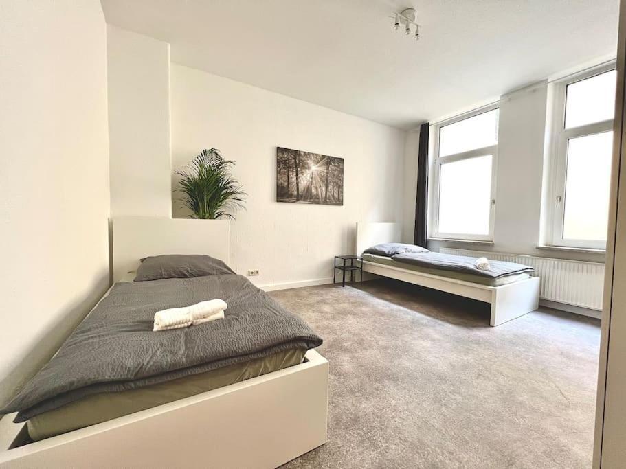 7 Betten Zentrale Lage Bahn Messe Apartment Хановер Екстериор снимка
